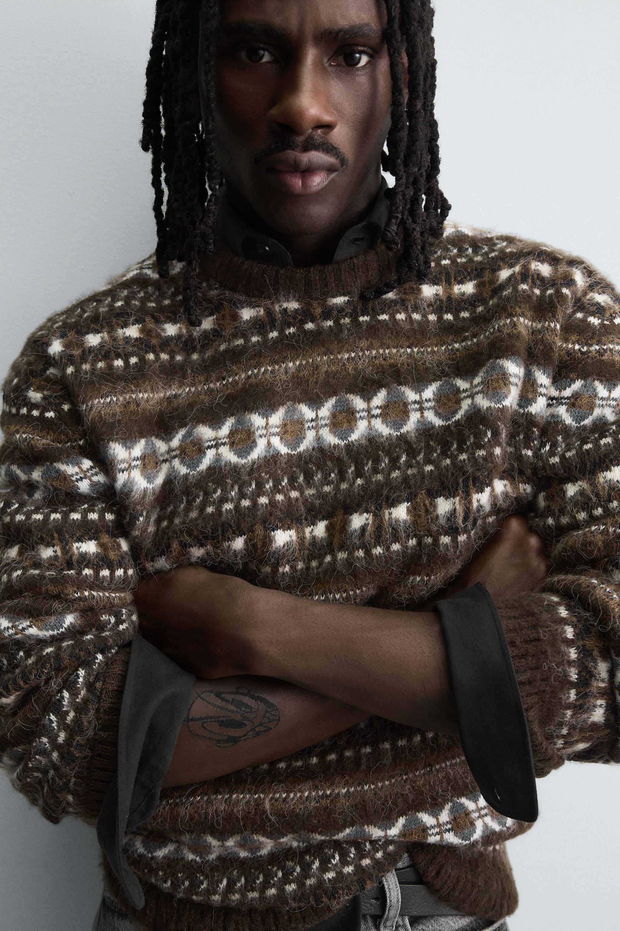 PULL EN JACQUARD GÉOMÉTRIQUE